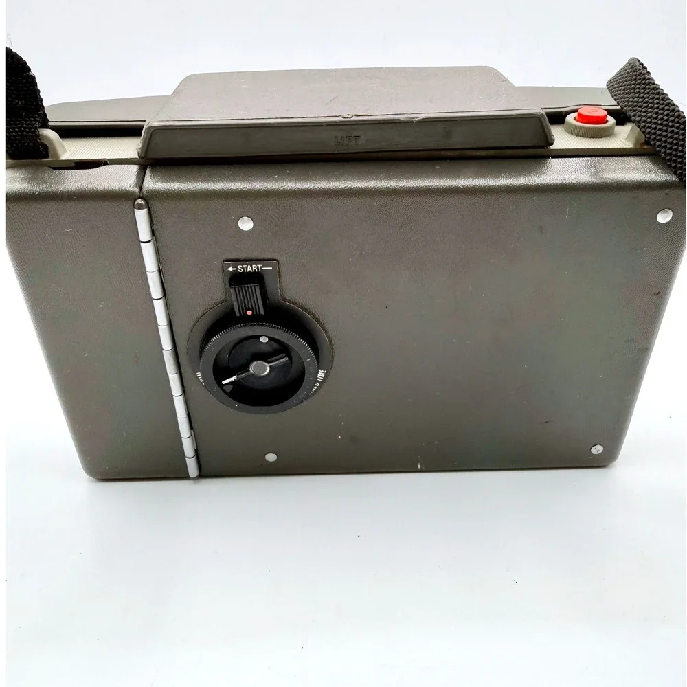 Vintage Polaroid Automatic 340 Land Camera Folding Bellows Instant Film Grey